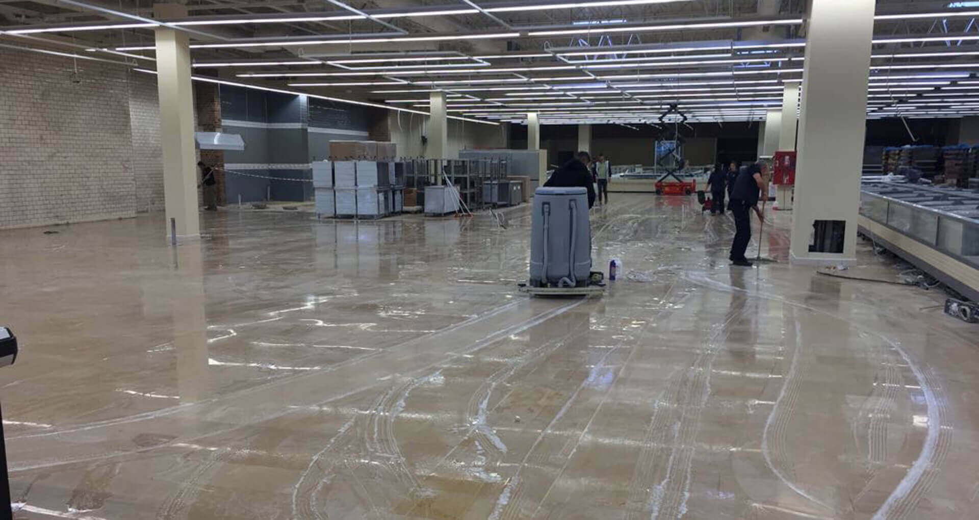 Carrefoursa İzmir Balçova Mağazası 