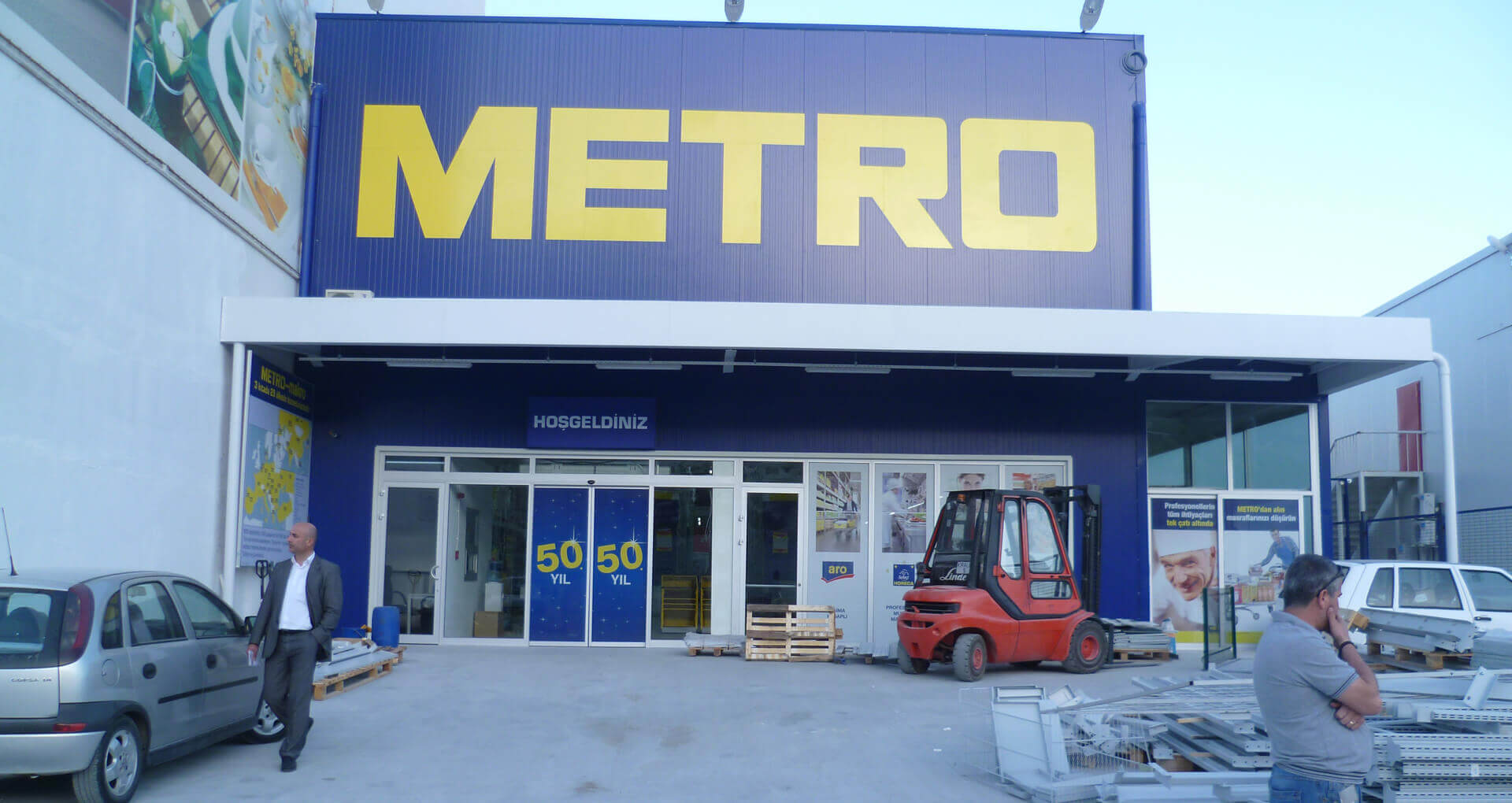 Metro Market Kuşadası Mağazası Galeri 1